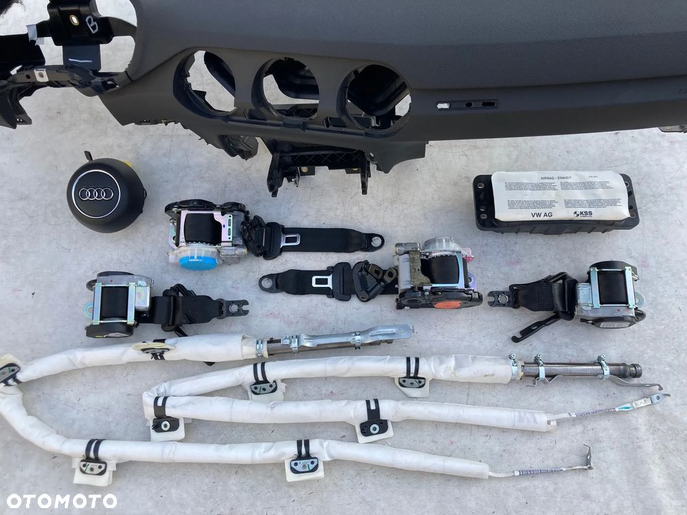 AUDI TT 8S TTS TTRS COUPE CABRIO ROADSTER DESKA KONSOLA KOKPIT PULPIT PÓŁKA PARAPET PODUSZKI POWIETRZNE KIEROWCY PASAŻERA PODUSZKA POWIETRZNA AIRBAG SRS PODUSZKA POWIETRZNA KIEROWCY PASAŻERA PASY PAS wymiana od ręki Raz2 !!! - 6
