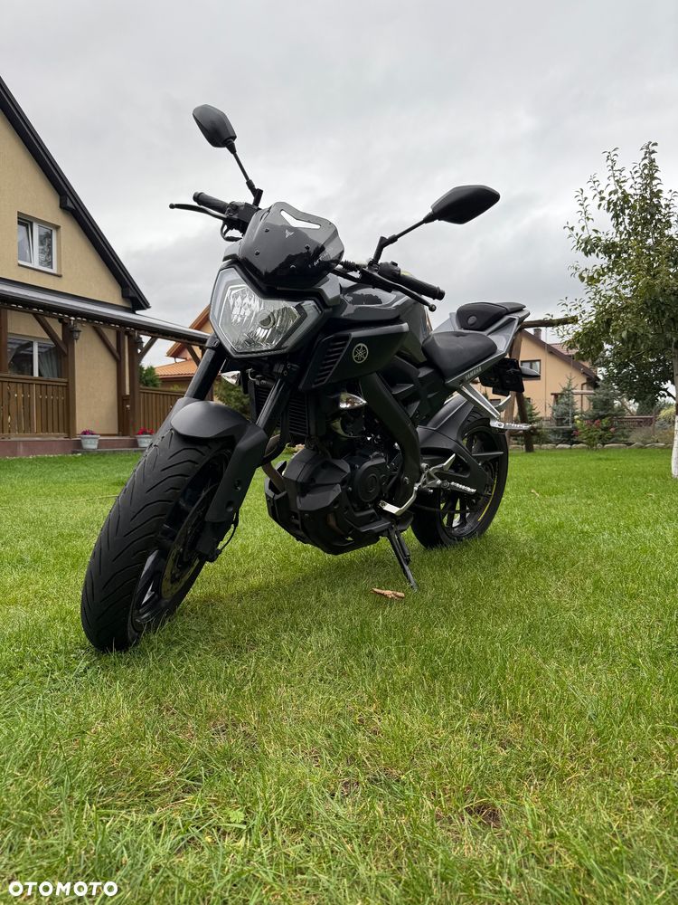 Yamaha MT - 2