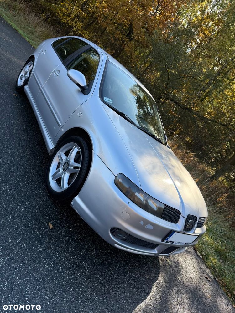 Seat Leon 1.8 T Top Sport - 4