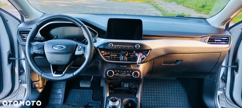 Ford Focus 1.5 EcoBlue STart-Stopp-System TITANIUM - 14