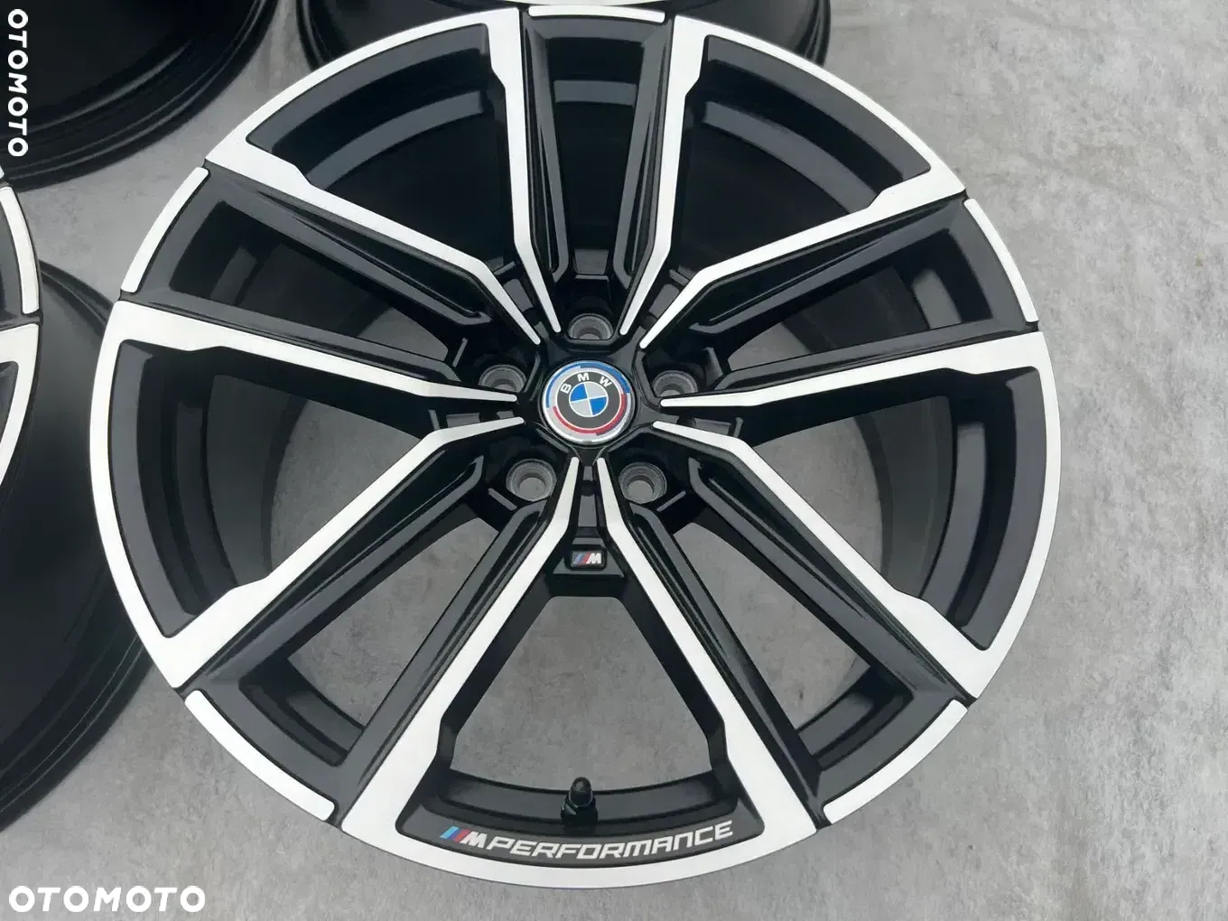 Oryginalne felgi BMW G01 G02 G20 G21 G30 G23 G26 - 4