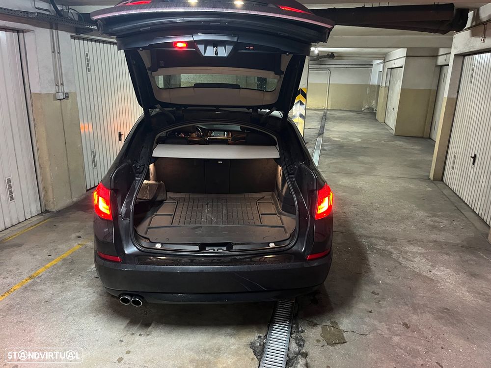 BMW 520 Gran Turismo d Line Luxury - 7