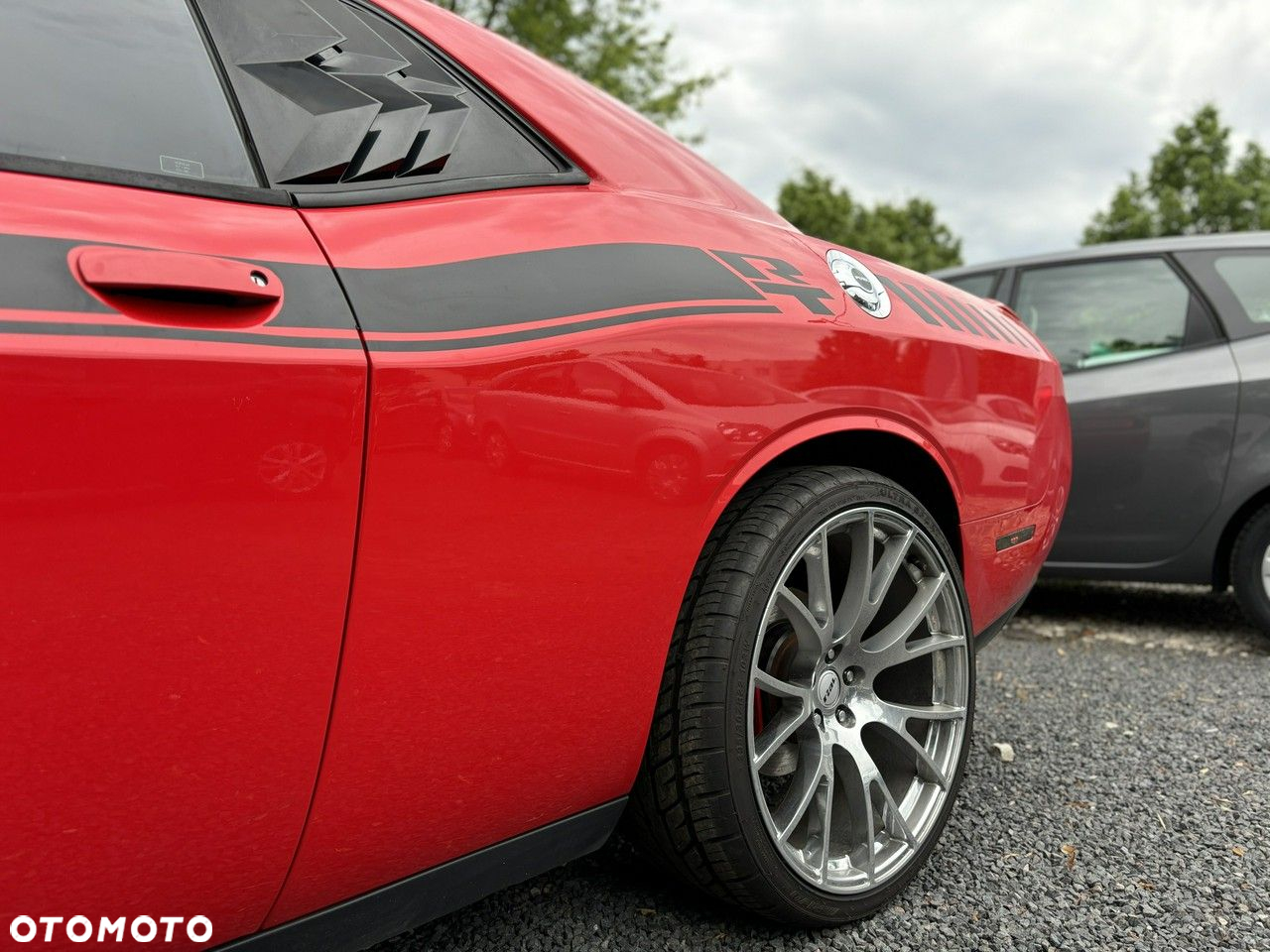 Dodge Challenger - 10
