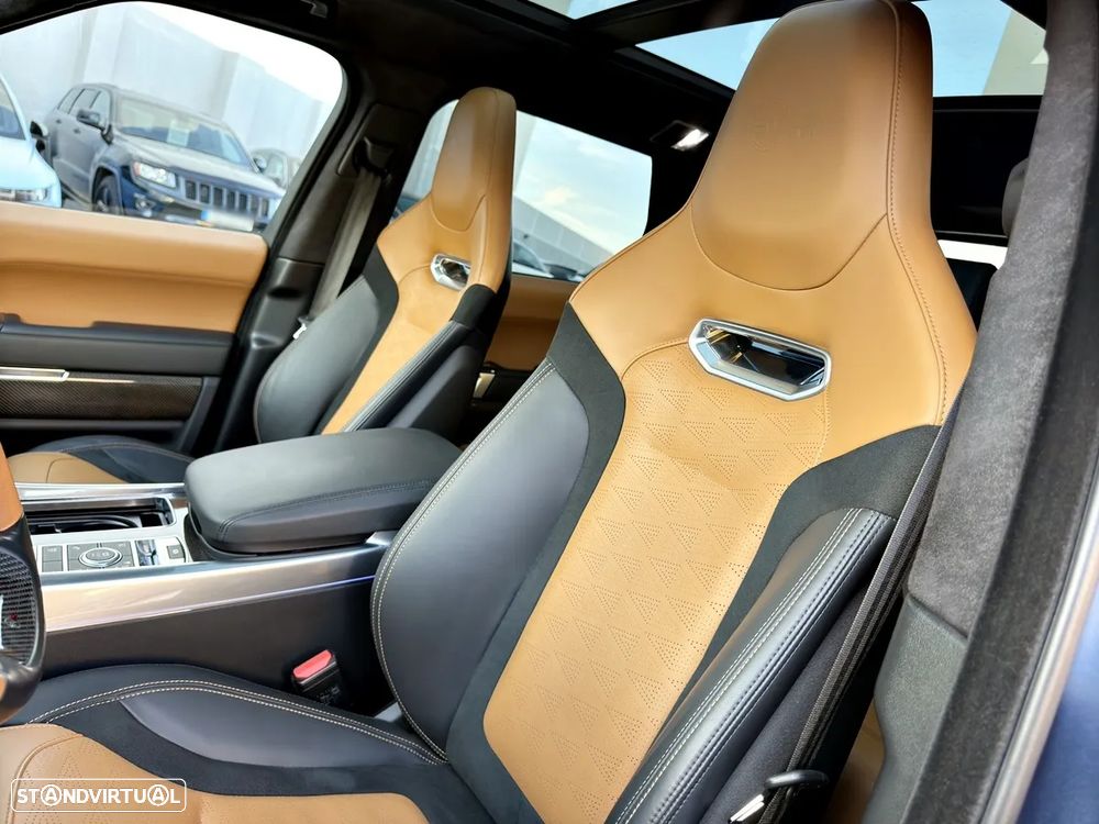Land Rover Range Rover Sport P575 5.0 V8 SVR Carbon Edition - 31