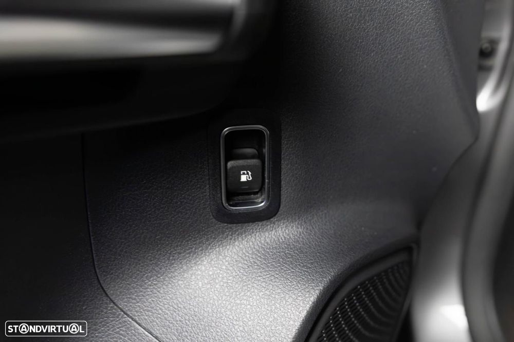 Mercedes-Benz GLA 250 e 8G-DCT AMG Line - 30