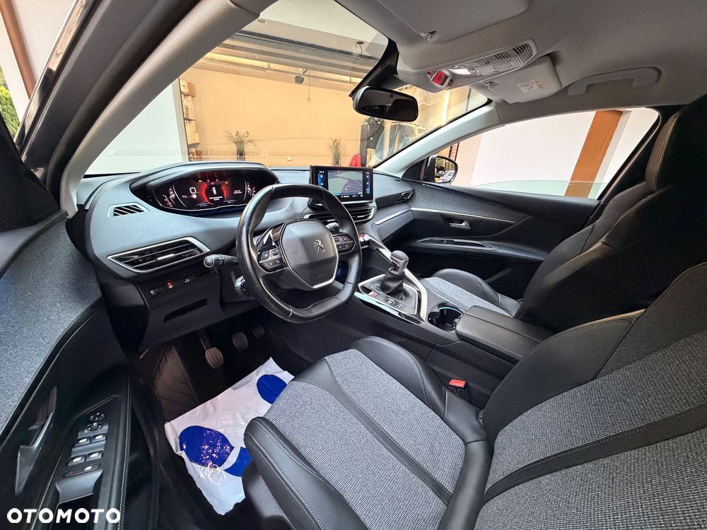 Peugeot 5008 BlueHDI 130 EAT8 Active Pack - 7