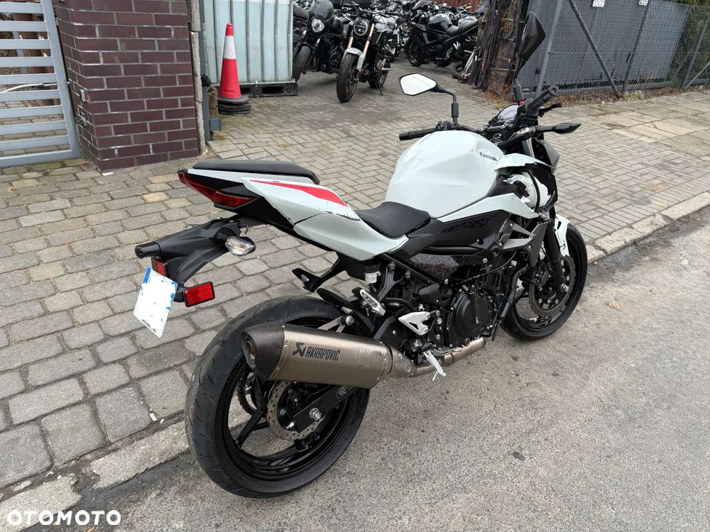 Kawasaki Z - 7