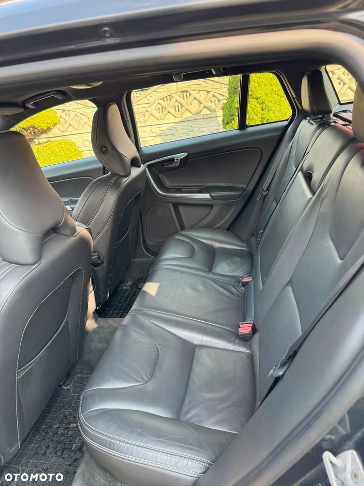 Volvo V60 - 8