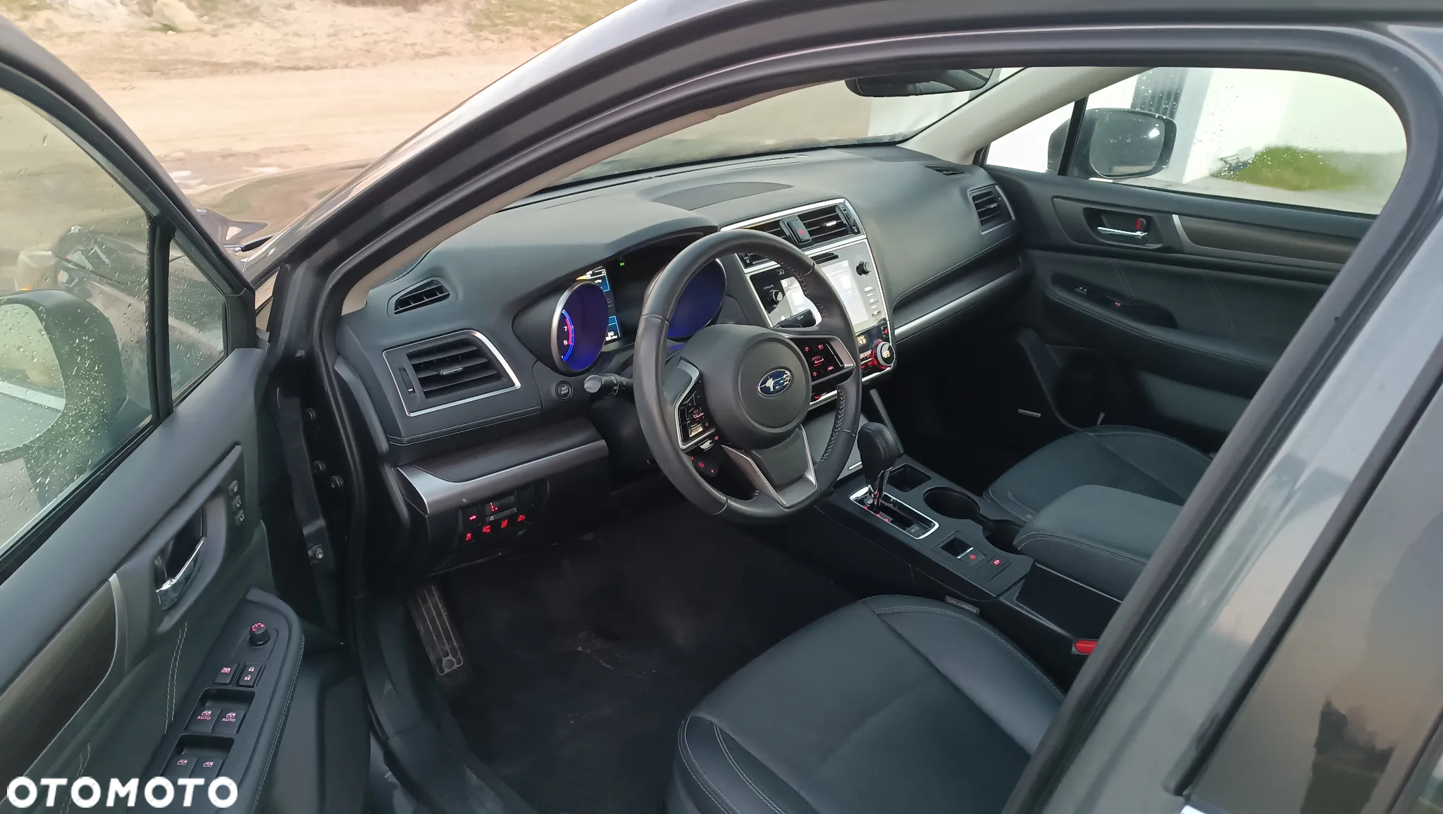 Subaru Legacy - 9