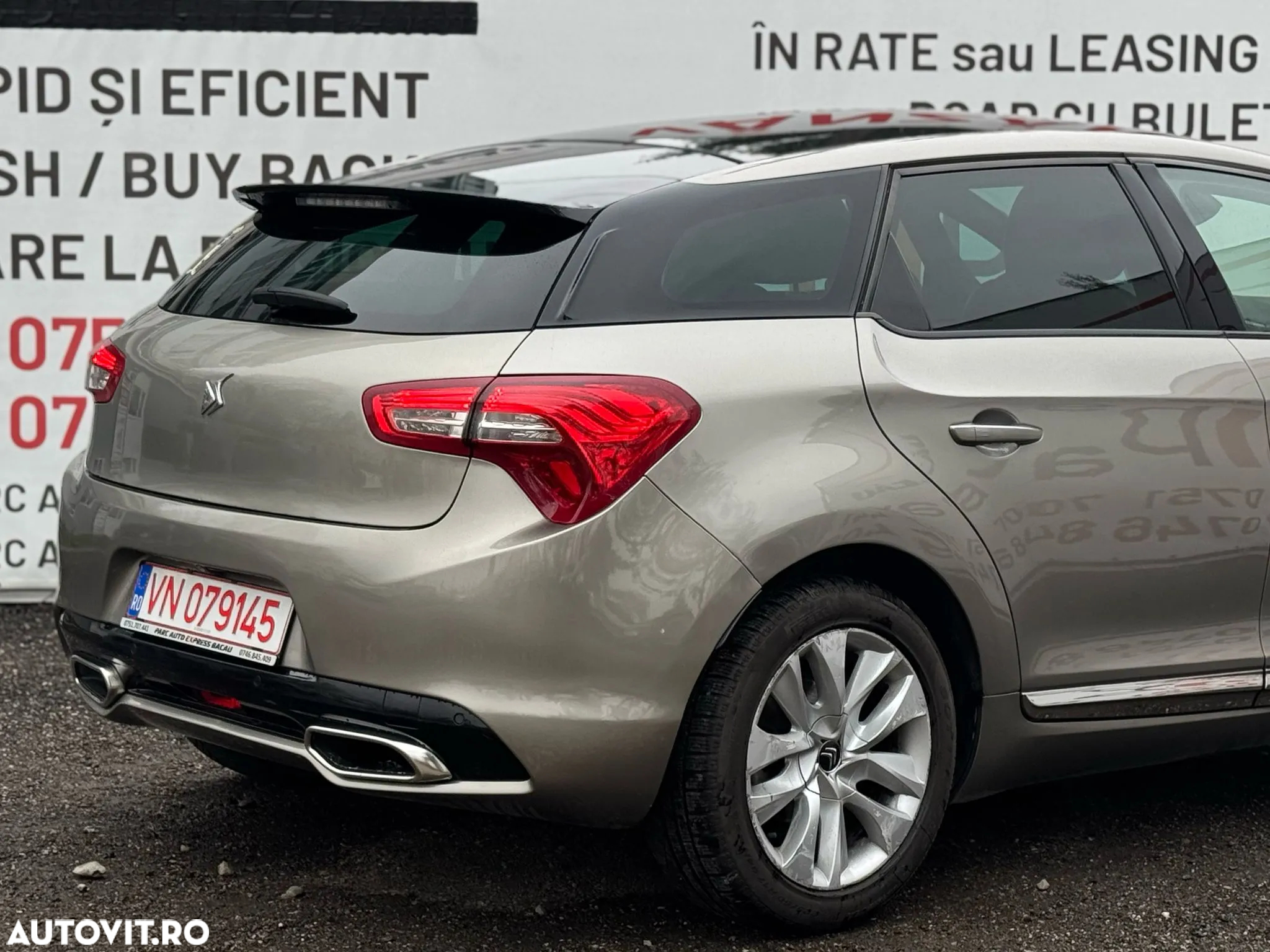 Citroën DS5 HDi 165 Business - 30