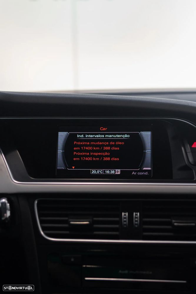 Audi A4 Avant 2.0 TDI multitronic S-line - 35