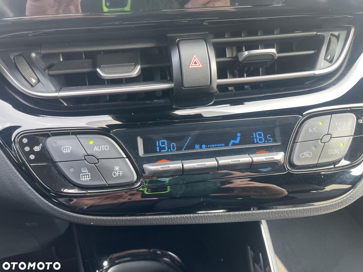 Toyota C-HR - 25