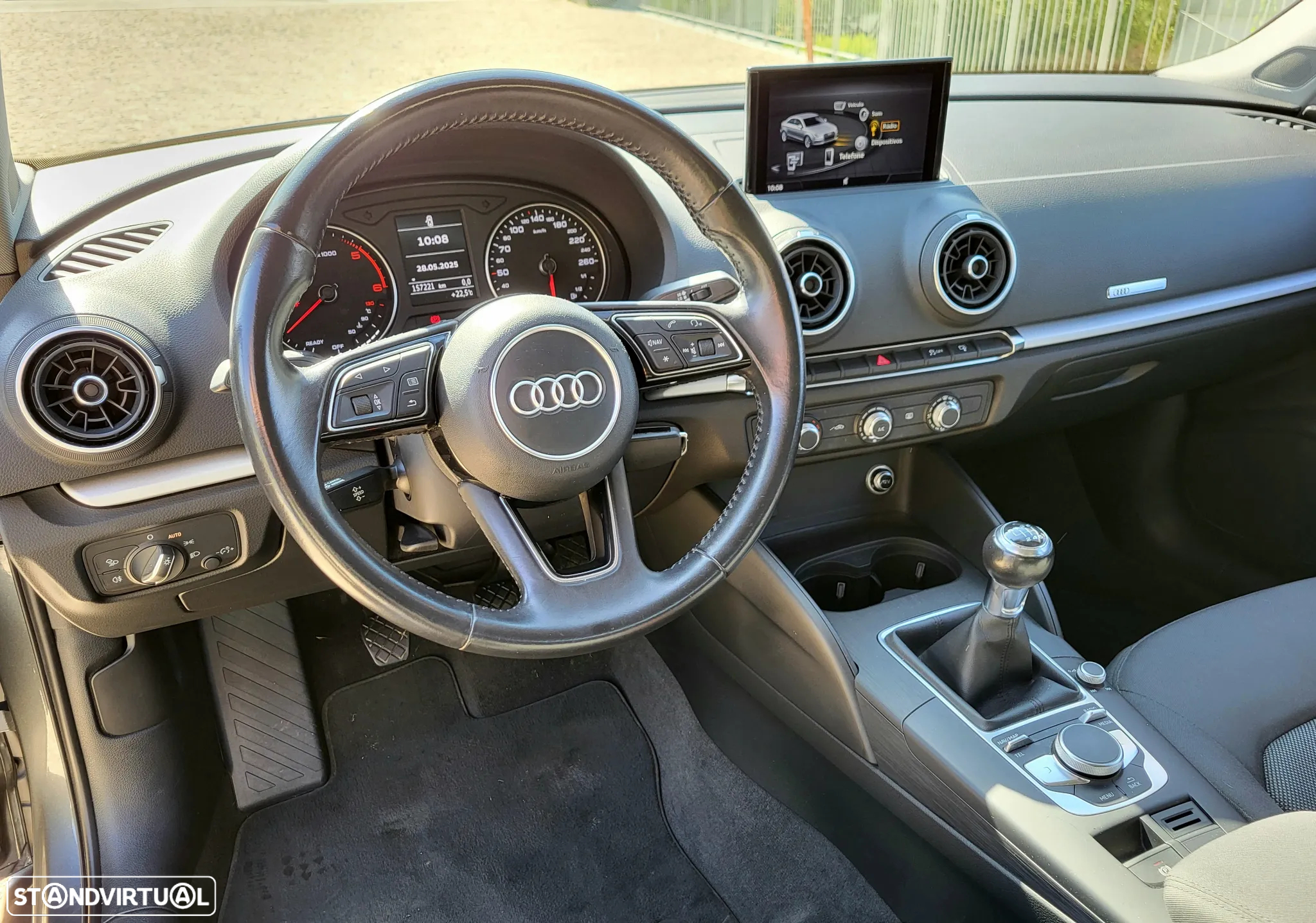 Audi A3 Limousine 1.6 TDI Design - 13