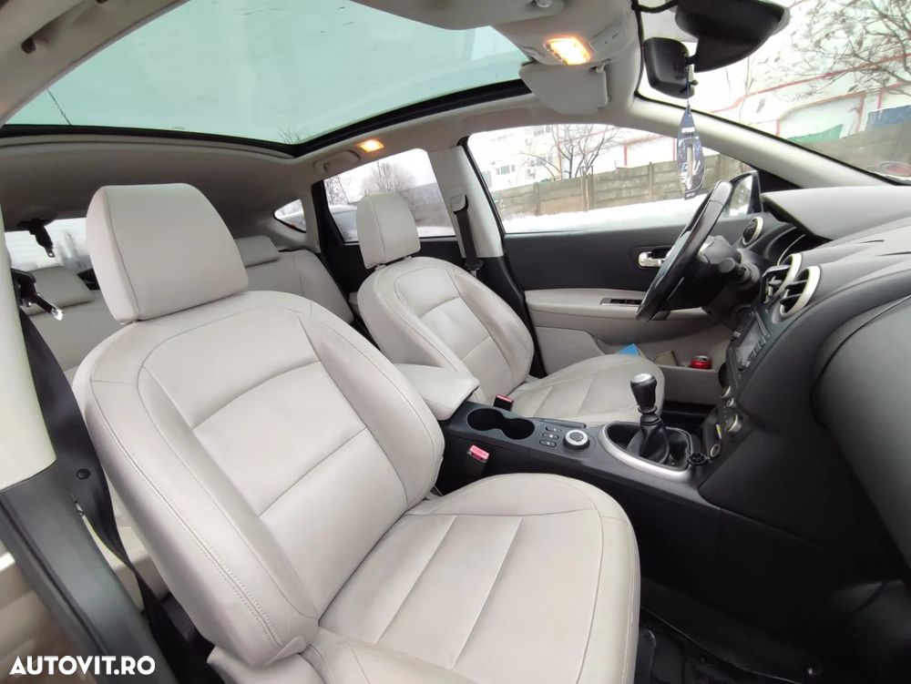 Nissan Qashqai - 1
