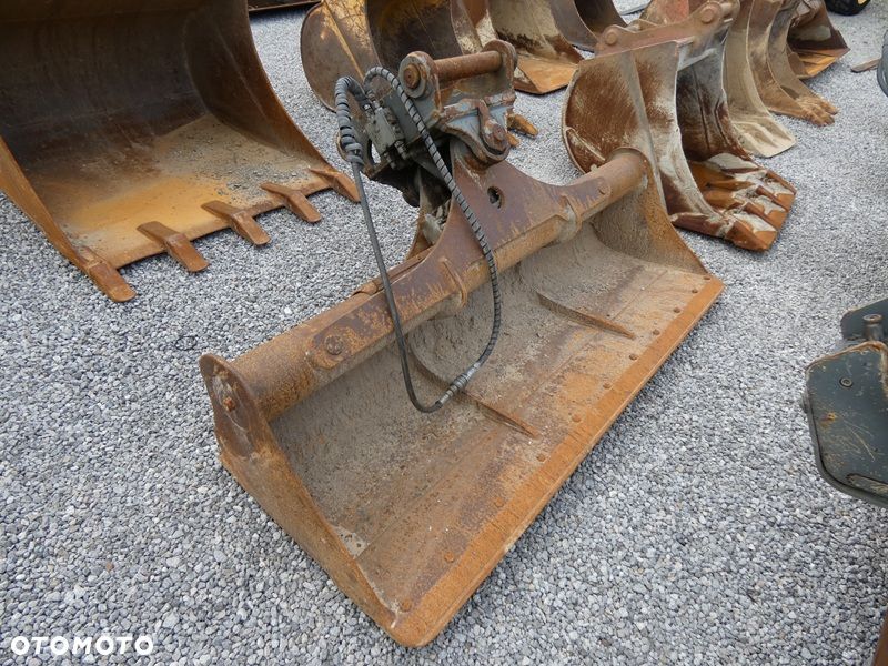 Łyżka skarpowa hydrauliczna Liebherr SW33 ( Likufix możliwy ) - 1
