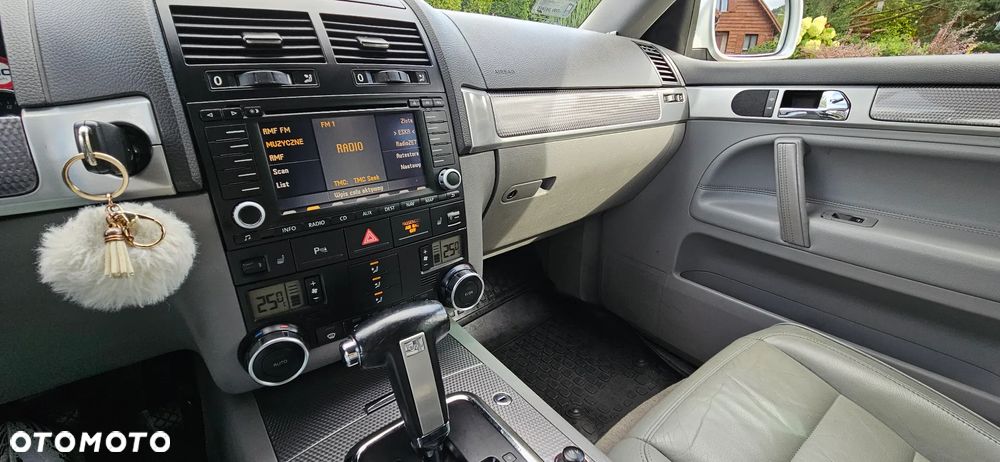 Volkswagen Touareg 3.0 V6 TDI Tiptr - 33