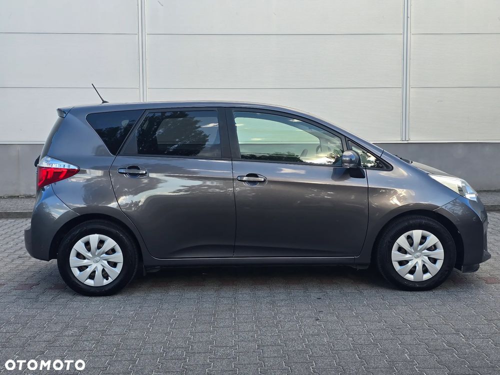 Toyota Verso S 1.33 VVT-i Life - 2