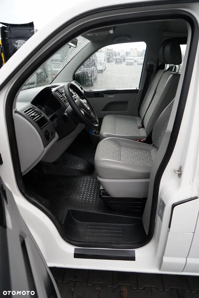 Volkswagen TRANSPORTER / T5 / BUS / 9 MIEJSC / SPROWADZONY - 18