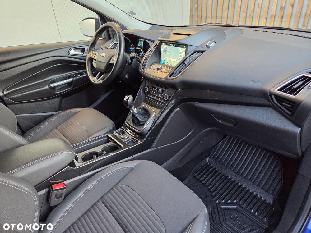 Ford Kuga 2.0 TDCi 4x4 Titanium - 27