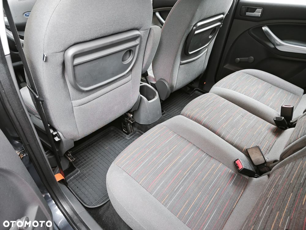 Ford Focus C-Max - 20