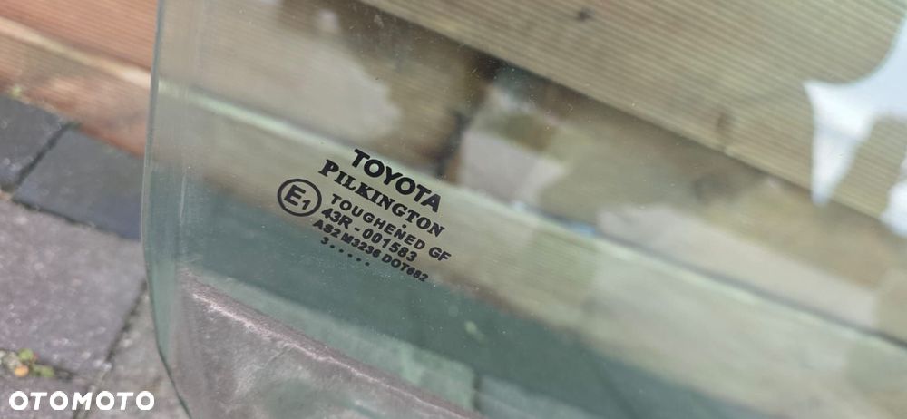 SZYBA DRZWI LEWA PRAWA PRZÓD TOYOTA YARIS III 2011- - 7