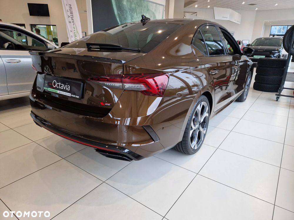 Skoda Octavia 2.0 TSI RS DSG - 4