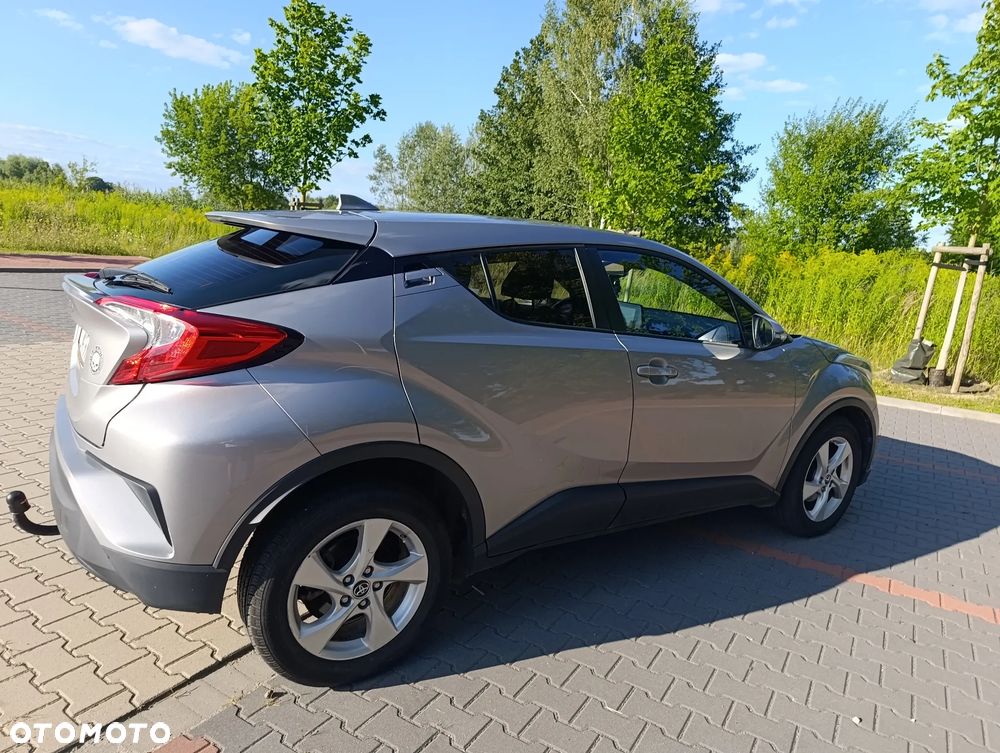 Toyota C-HR 1.2 T Active - 8