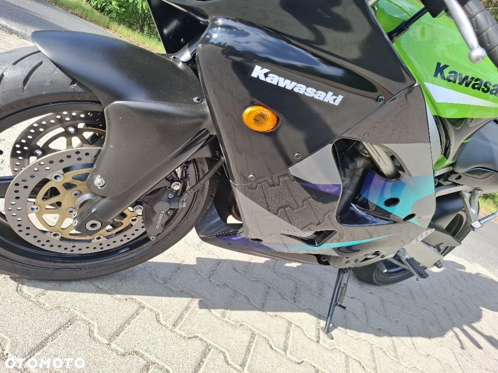 Kawasaki ZXR - 7