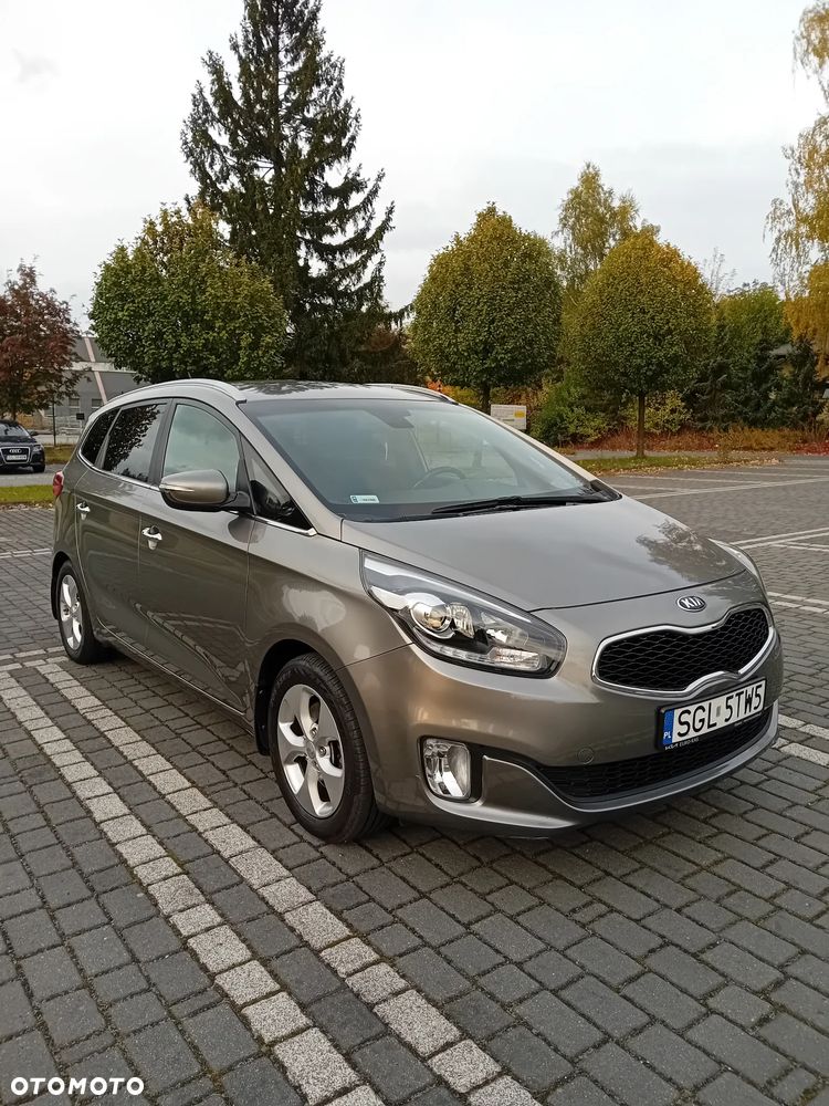 Kia Carens 1.6 GDI L 7os - 4