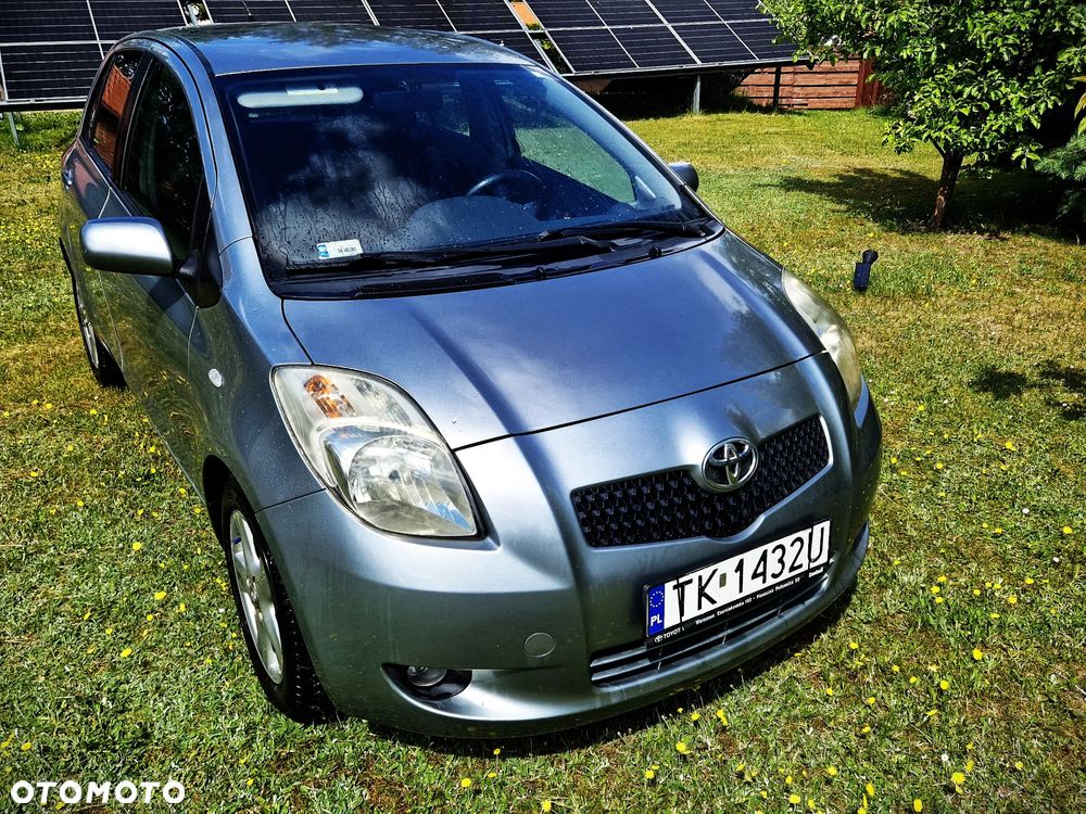 Toyota Yaris 1.3 Luna - 2