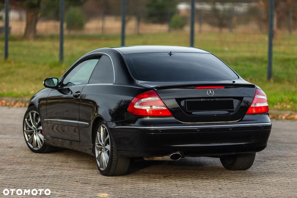 Mercedes-Benz CLK Coupe 500 Avantgarde - 11