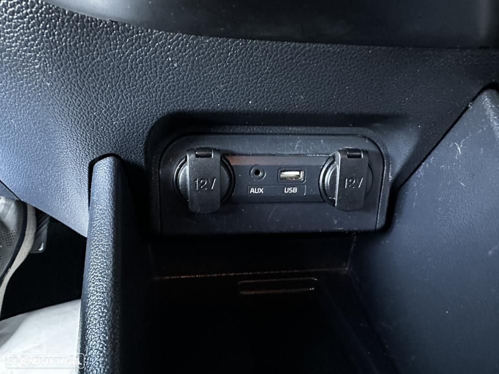 Kia Rio 1.1 CRDi EX ISG - 26