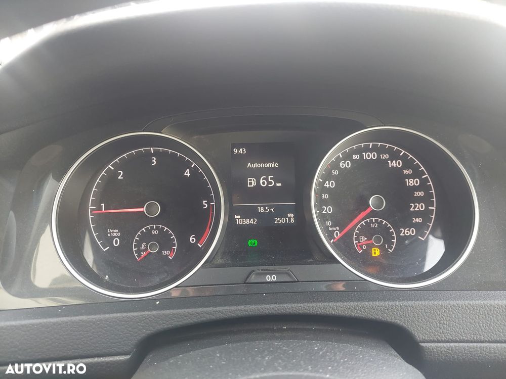 Volkswagen Golf 1.6 TDI Trendline - 20