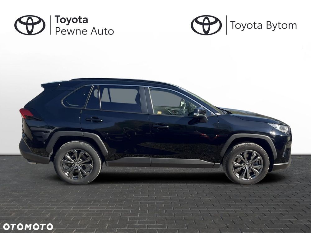 Toyota RAV4 - 6