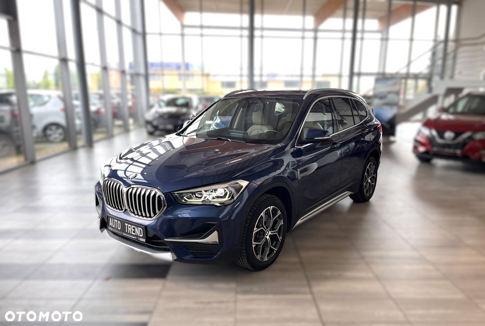 BMW X1 xDrive20d Sport Line - 1