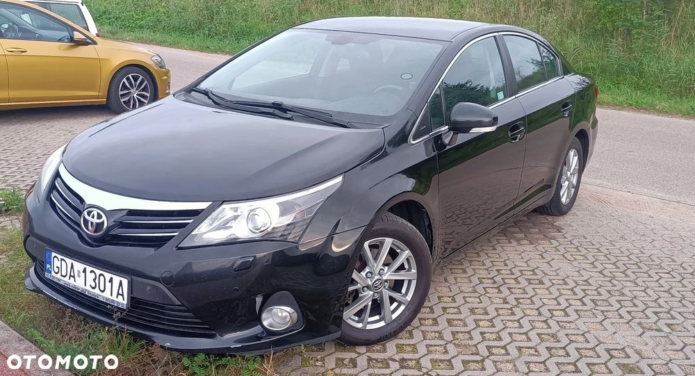 Toyota Avensis 1.8 Premium - 4