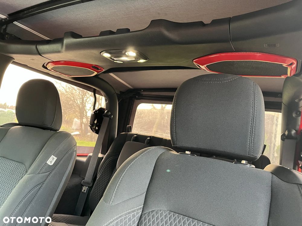 Jeep Wrangler 2.0 T-GDI AWD Automatik Sport - 18