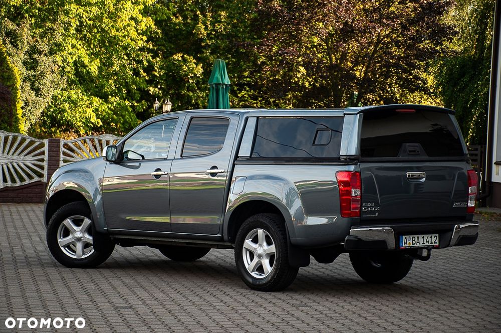 Isuzu D-Max 2.5 EC LS+ - 24
