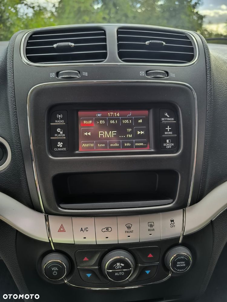 Fiat Freemont 3.6 V6 Lounge - 17