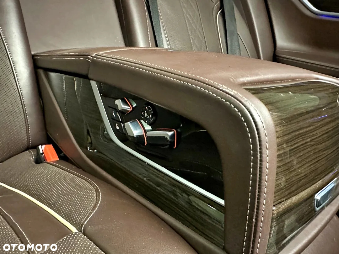 BMW Seria 7 750d xDrive - 15