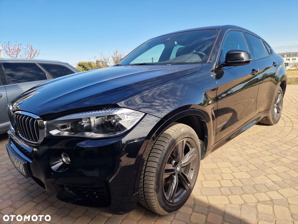 BMW X6 xDrive40d - 13