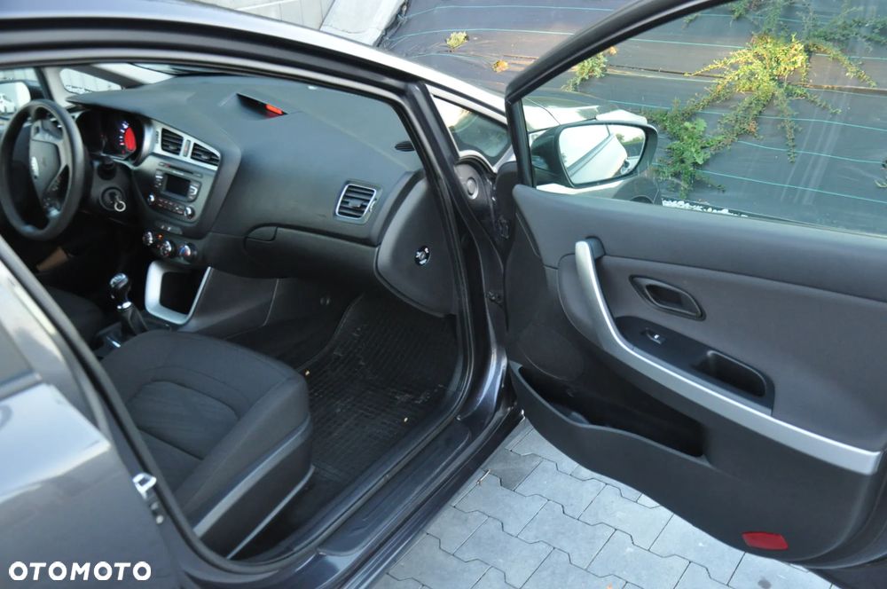 Kia Ceed 1.4 Business Line - 18