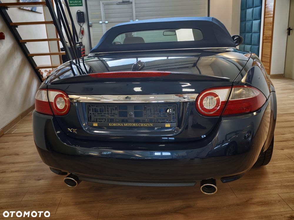 Jaguar XK 4.2 V8 - 9