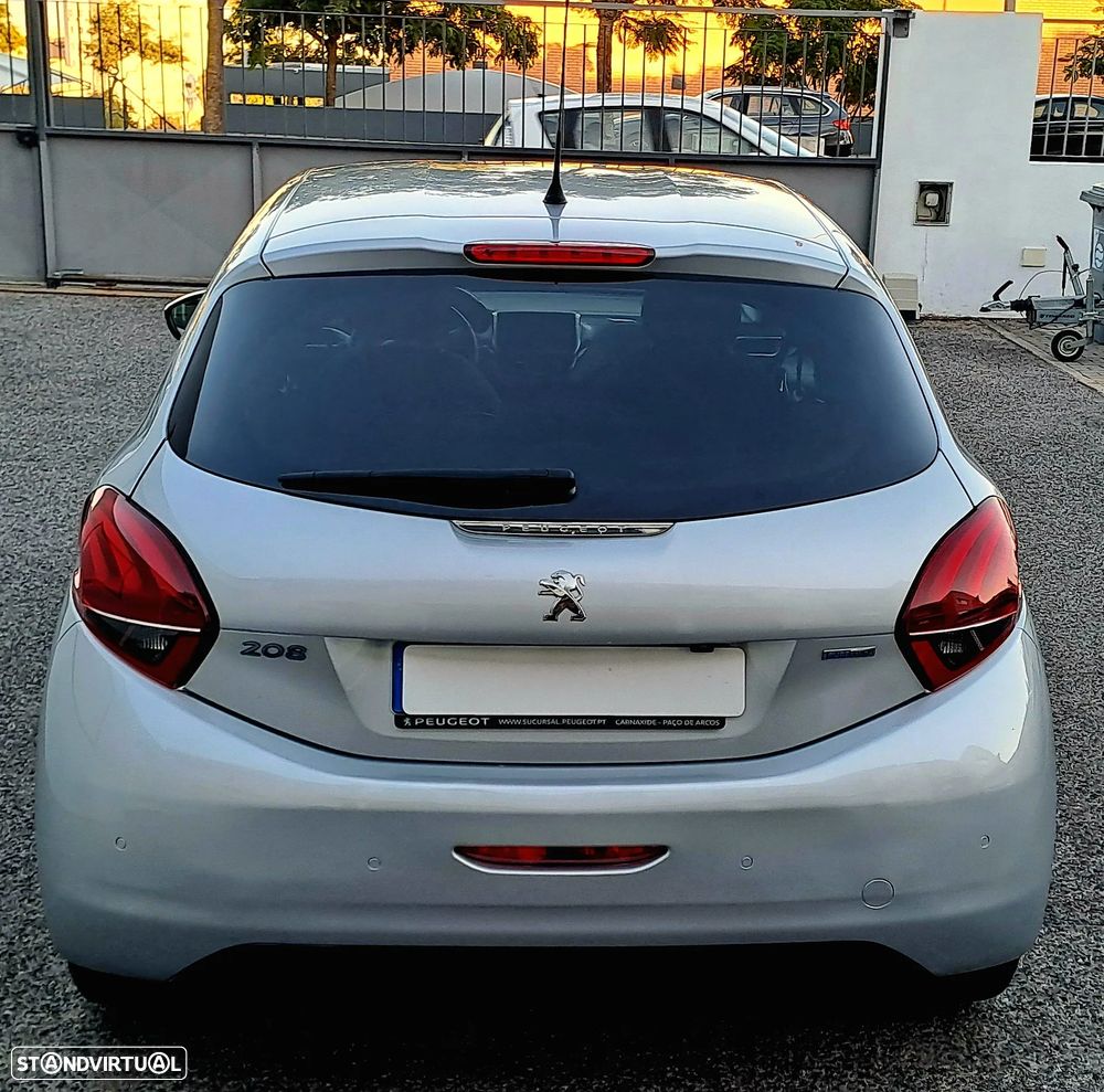 Peugeot 208 1.2 PureTech Style - 9