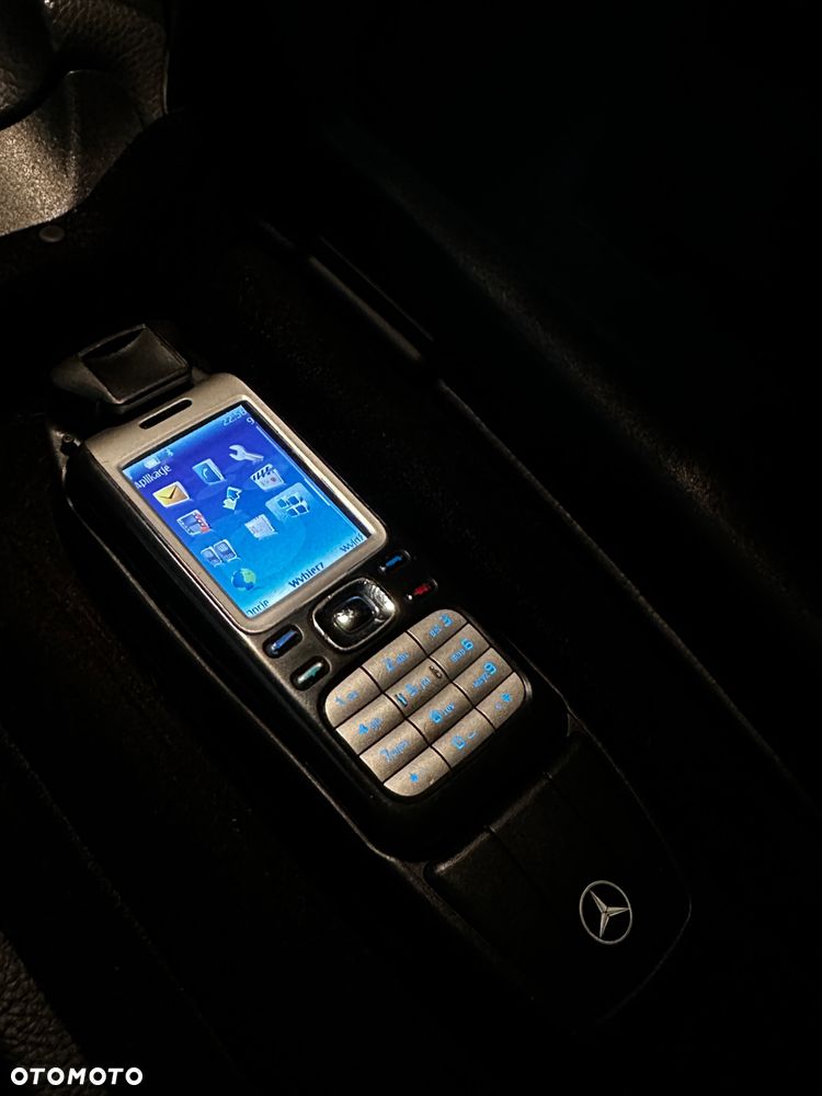 Mercedes-Benz CLK - 25