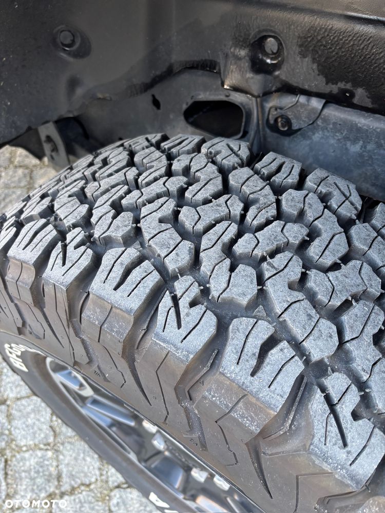 Jeep Wrangler Unlimited GME 2.0 Turbo Sahara - 16