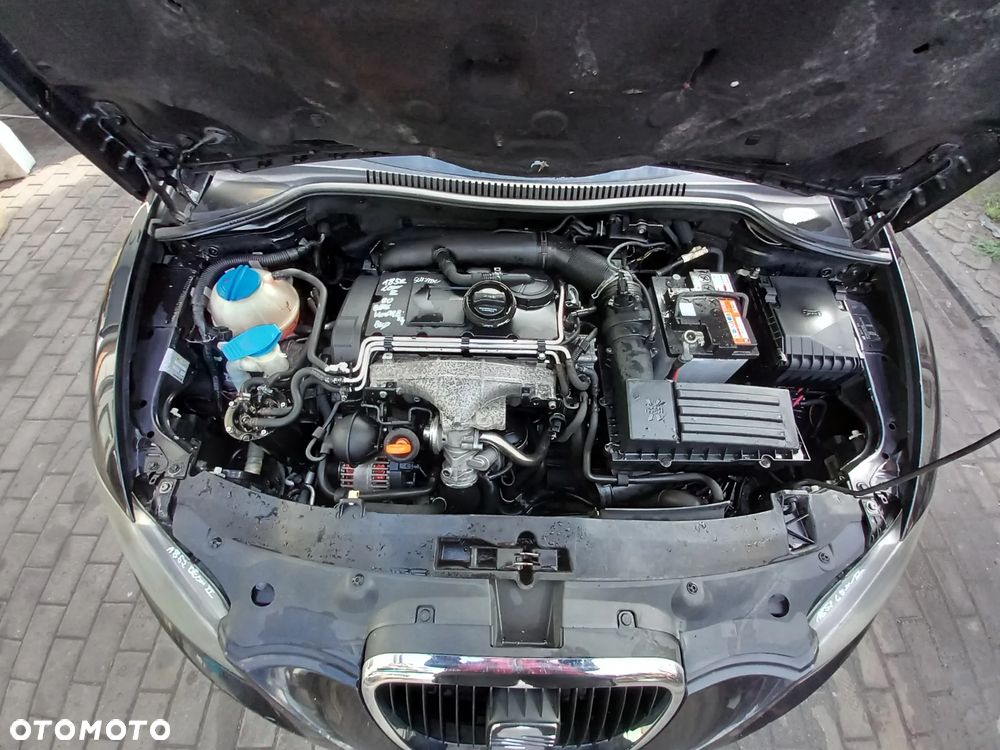 SEAT LEON II SILNIK USZKODZONY 2.0 TDI 16V 140KM DIESEL OZNACZENIE: BKD !!!! NA CZEŚĆI !!!! - 1