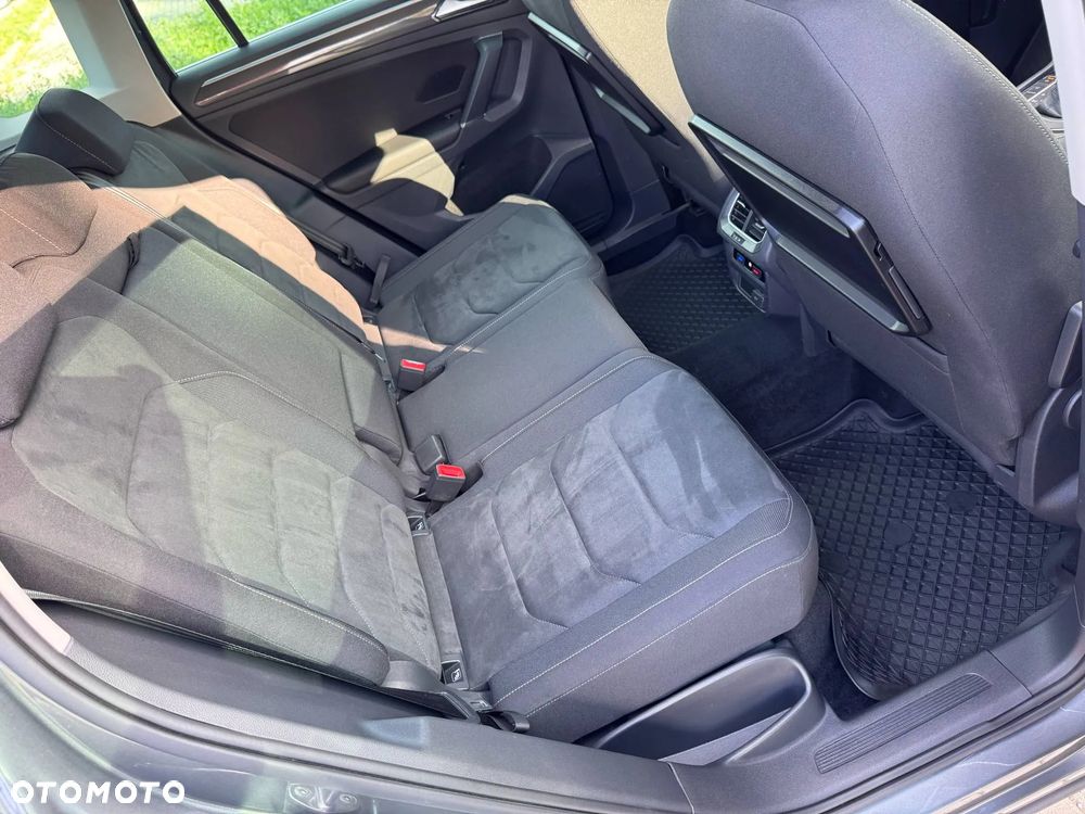 Volkswagen Tiguan - 27