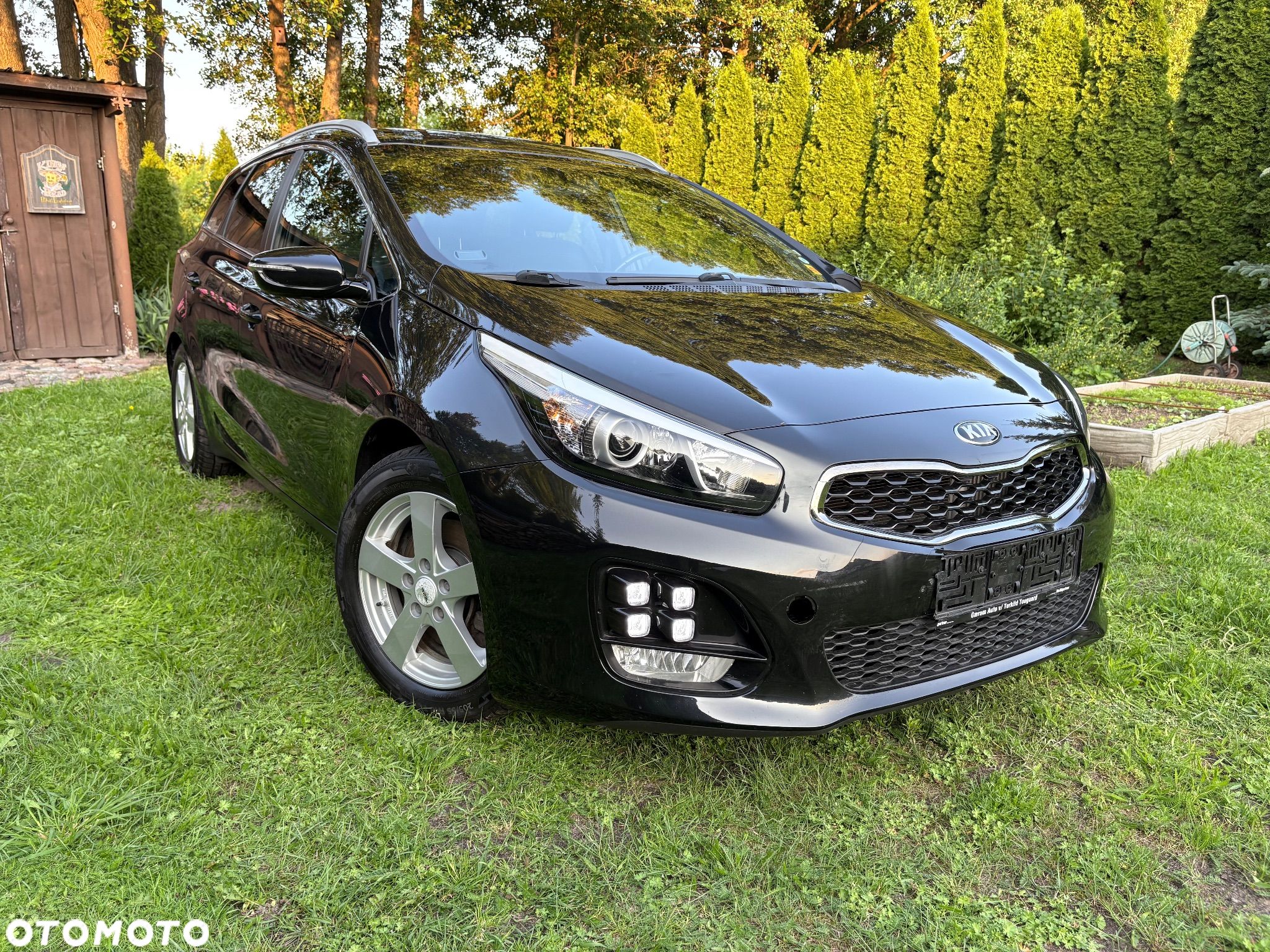 Kia Ceed 1.6 CRDi GT Line - 1