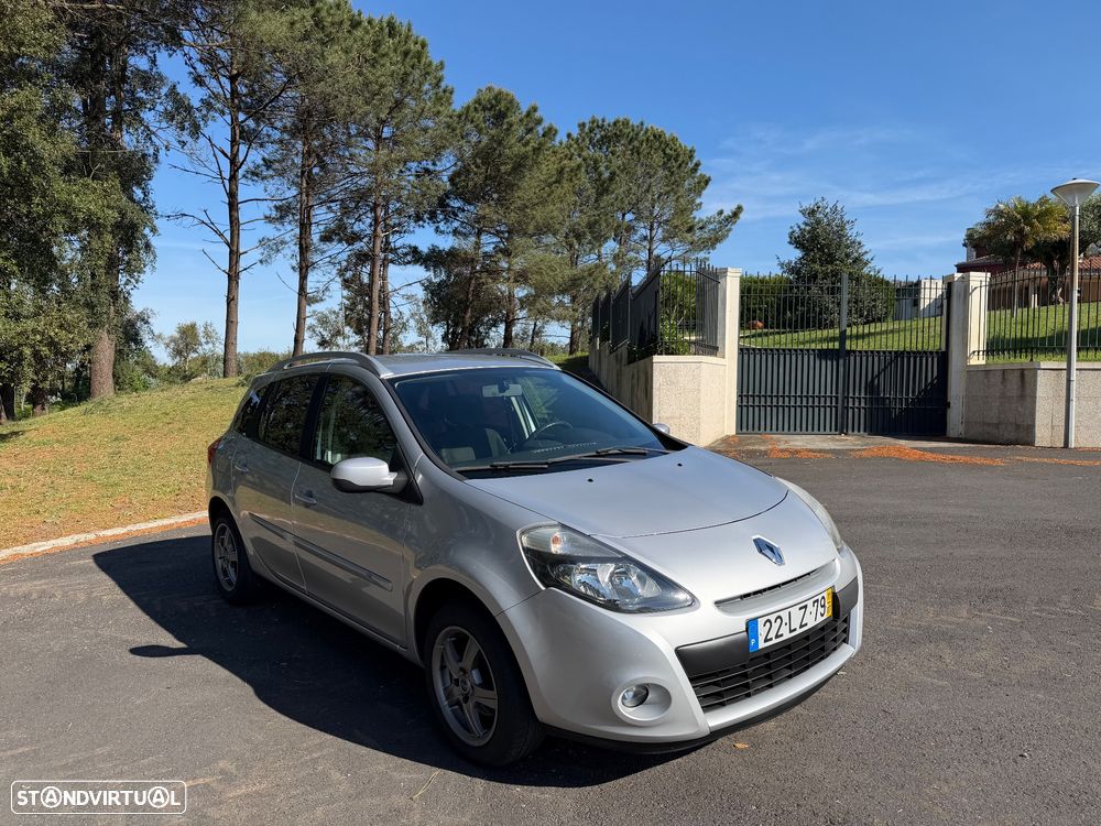 Renault Clio Sport Tourer - 1